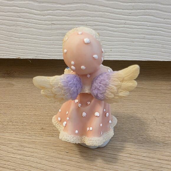 Loving Thoughts Cherubim 1997 Lauren #62482 Winter Angel Figurine - Picture 3 of 4